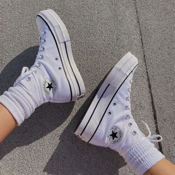 Women's Canvas Platform Chuck Taylor All Star - Picture 4 of 4